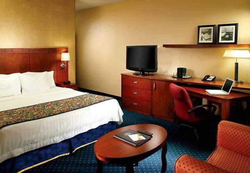 Courtyard By Marriott Atlanta Executive Park/Emory Otel Oda fotoğraf