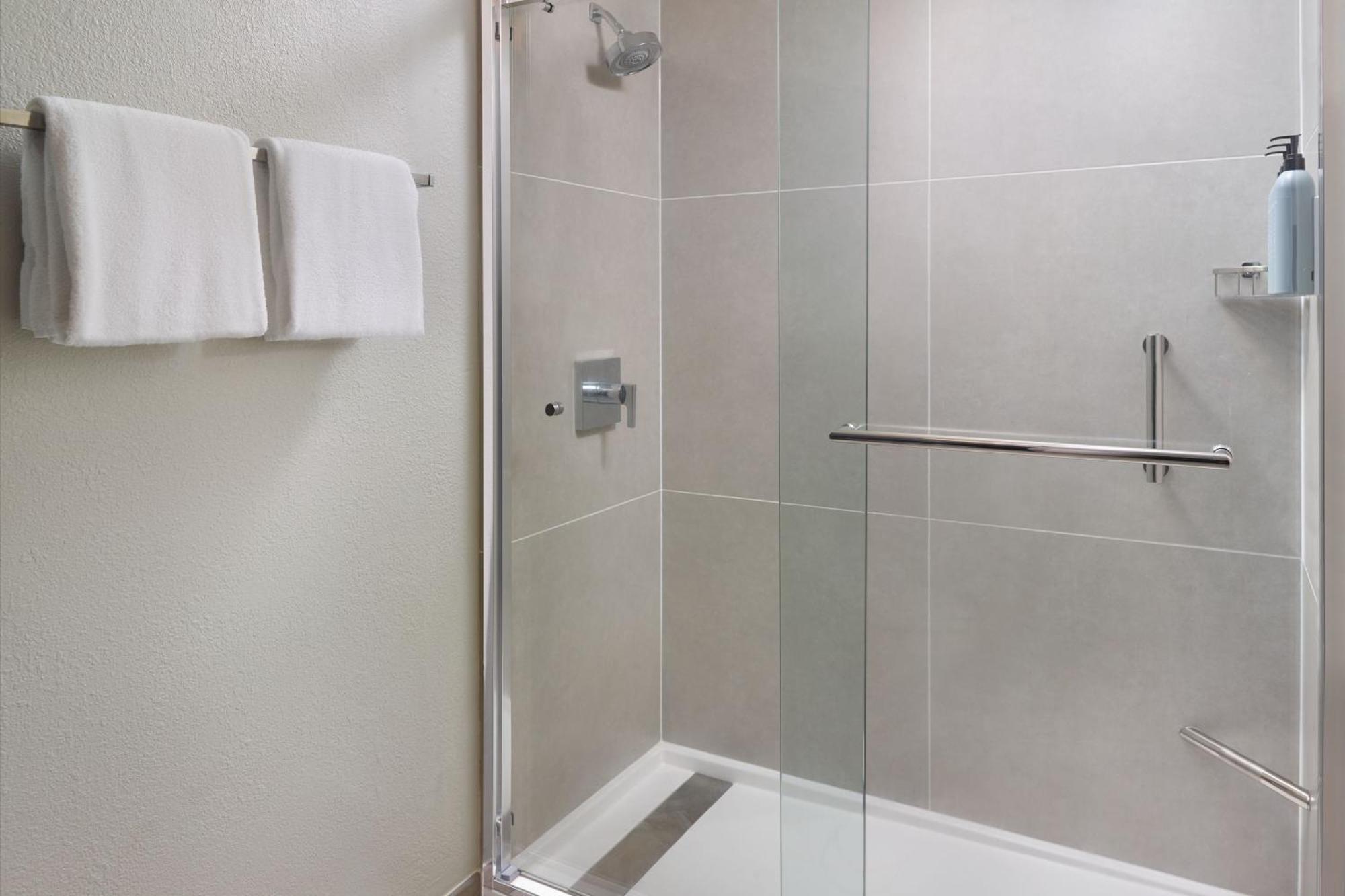 Courtyard By Marriott Atlanta Executive Park/Emory Otel Dış mekan fotoğraf