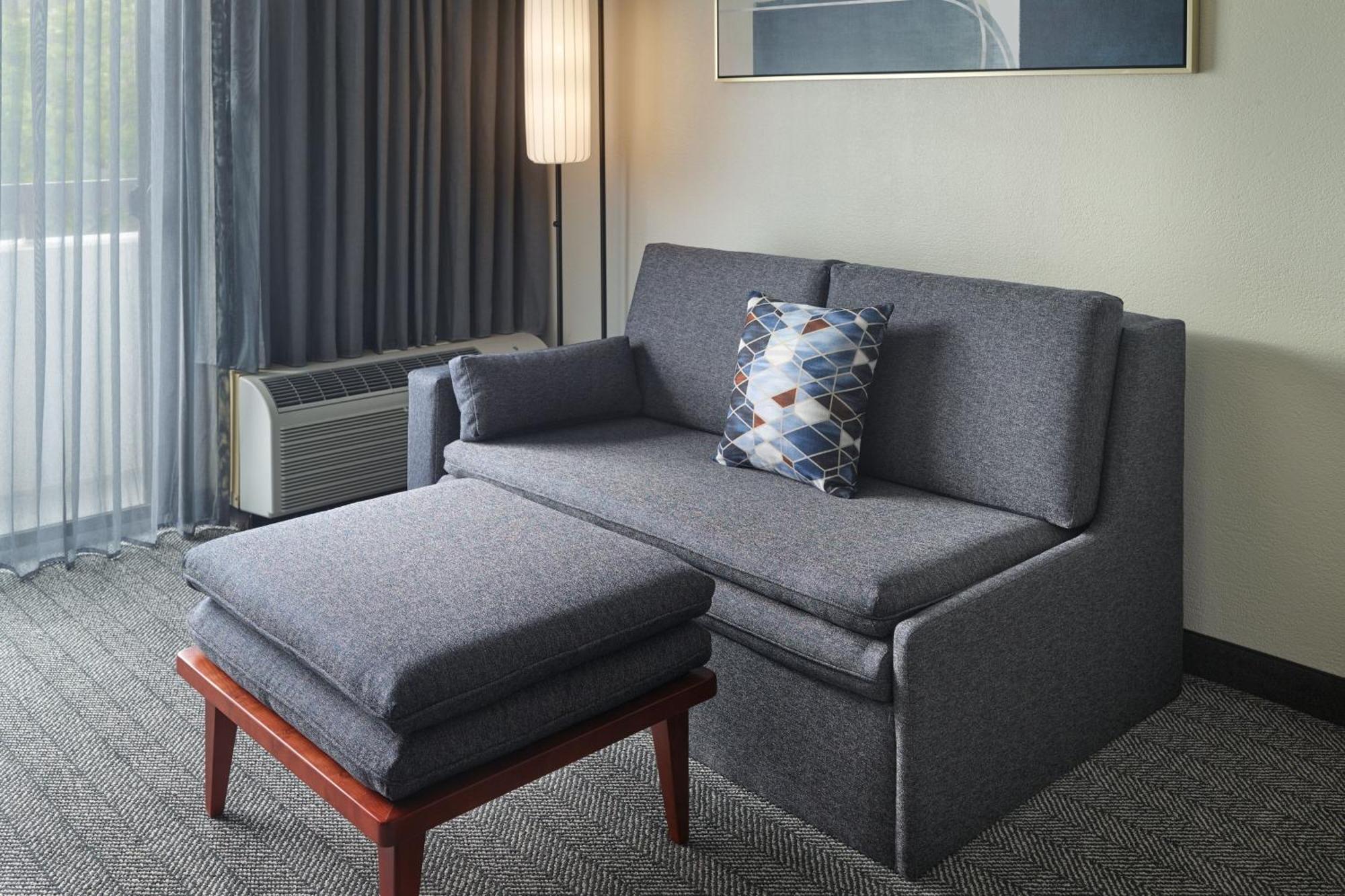 Courtyard By Marriott Atlanta Executive Park/Emory Otel Dış mekan fotoğraf