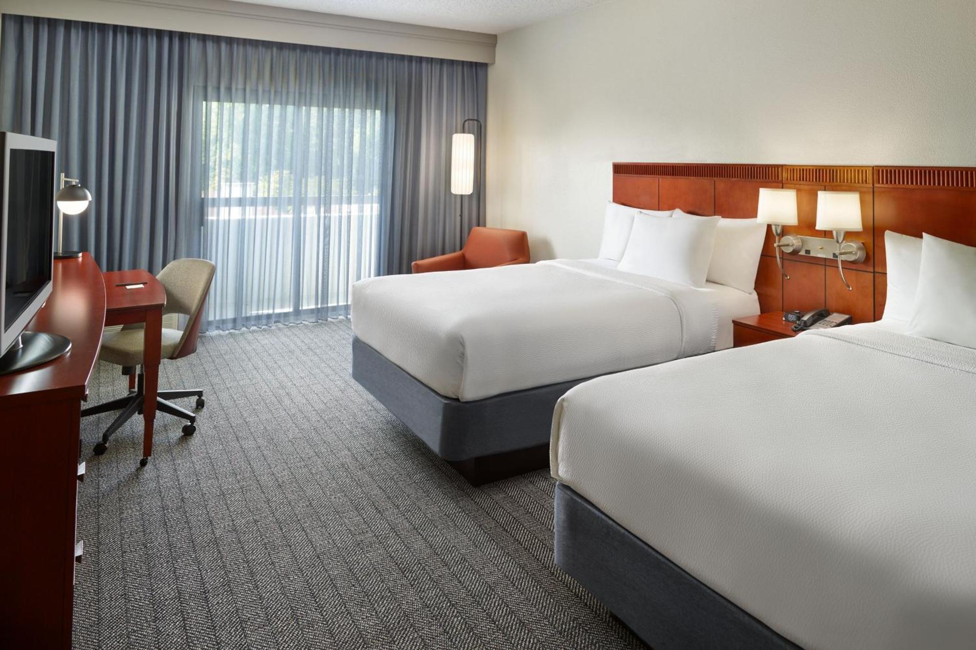 Courtyard By Marriott Atlanta Executive Park/Emory Otel Dış mekan fotoğraf