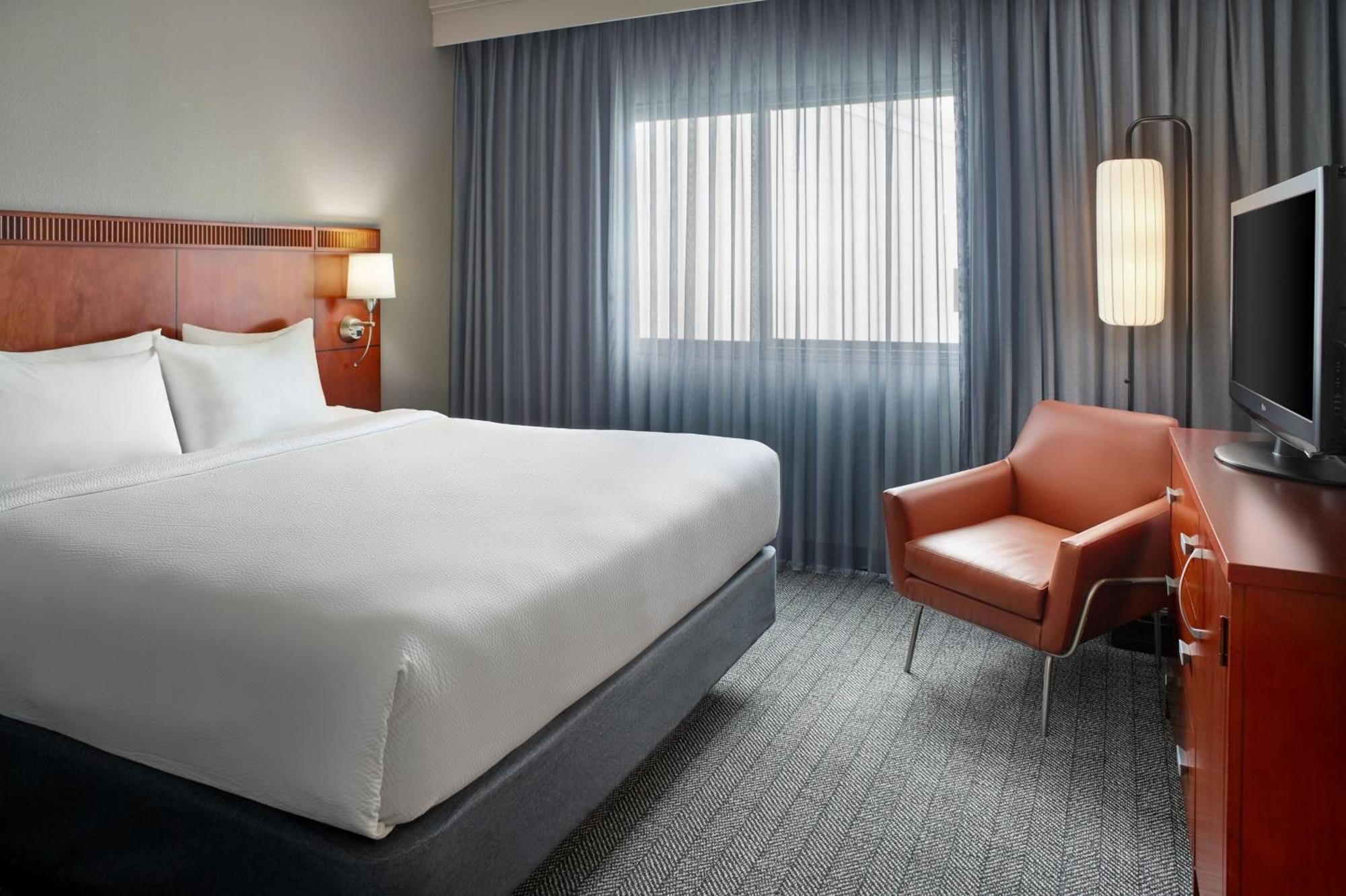 Courtyard By Marriott Atlanta Executive Park/Emory Otel Dış mekan fotoğraf