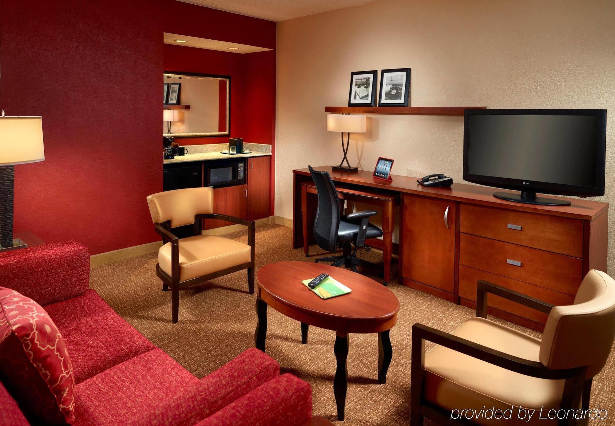Courtyard By Marriott Atlanta Executive Park/Emory Otel Dış mekan fotoğraf